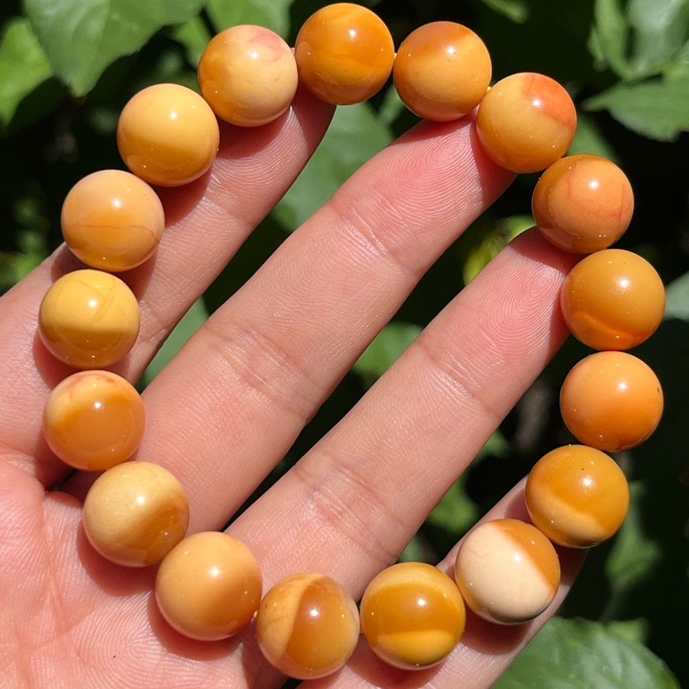 12.5mm stretchable yellow Burma jade‎ bracelet